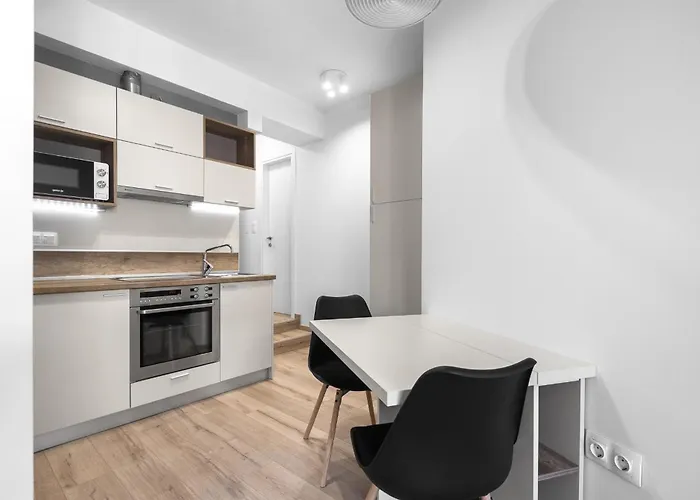 Zaphira, Nilie Hospitality Mgmt